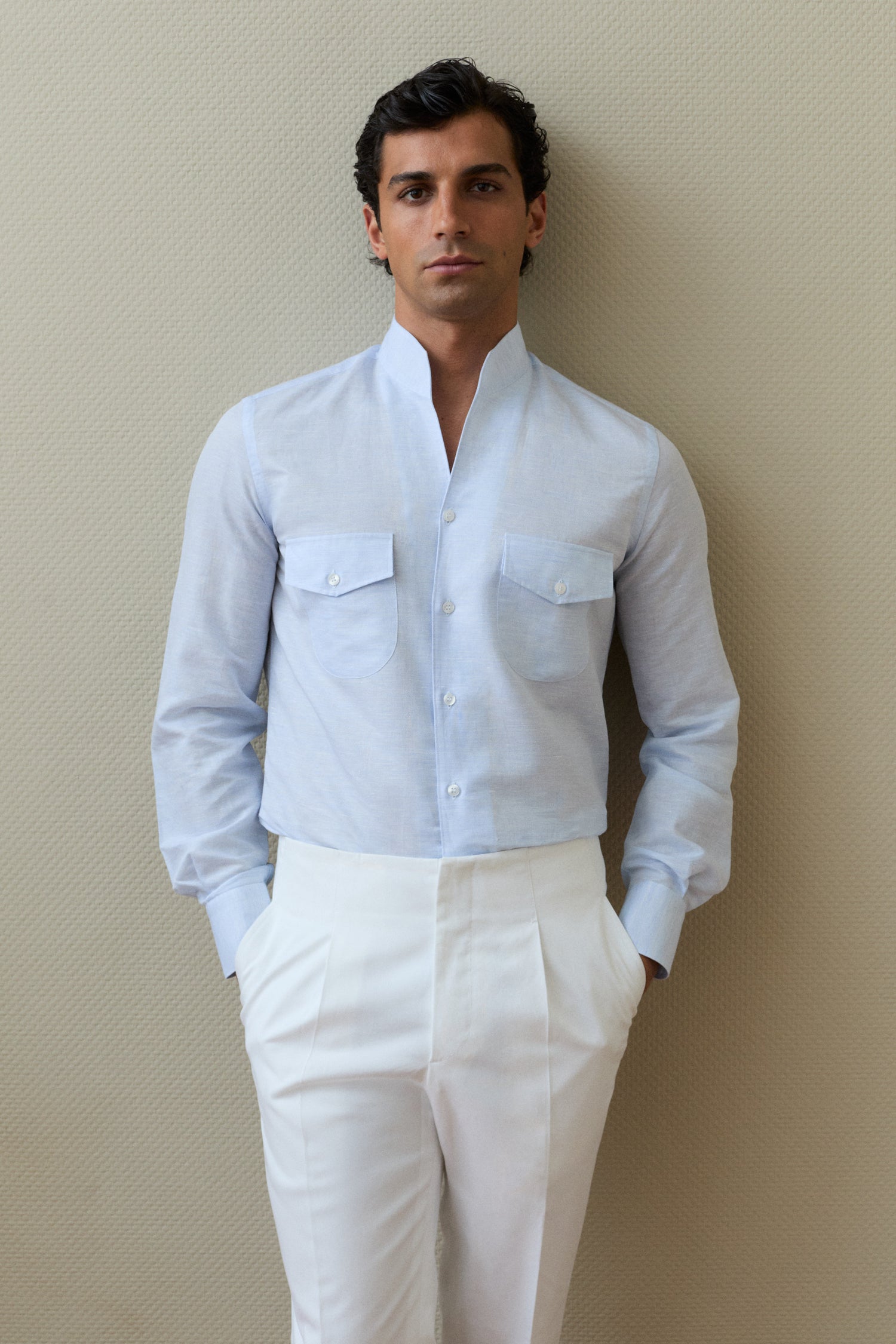 Chemise à col indien bleu ciel en lin mélangé