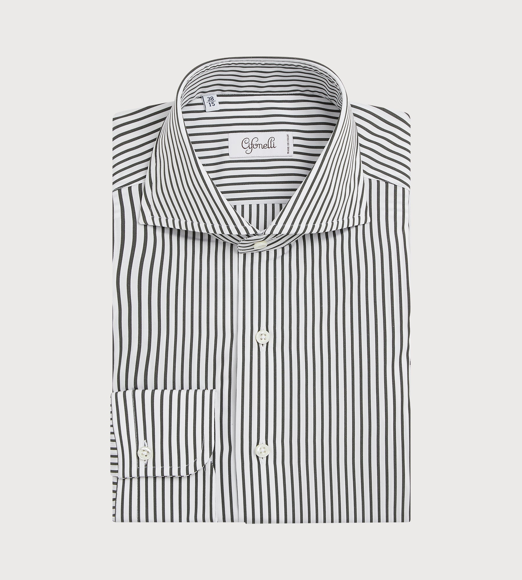 Chemise grise à rayures