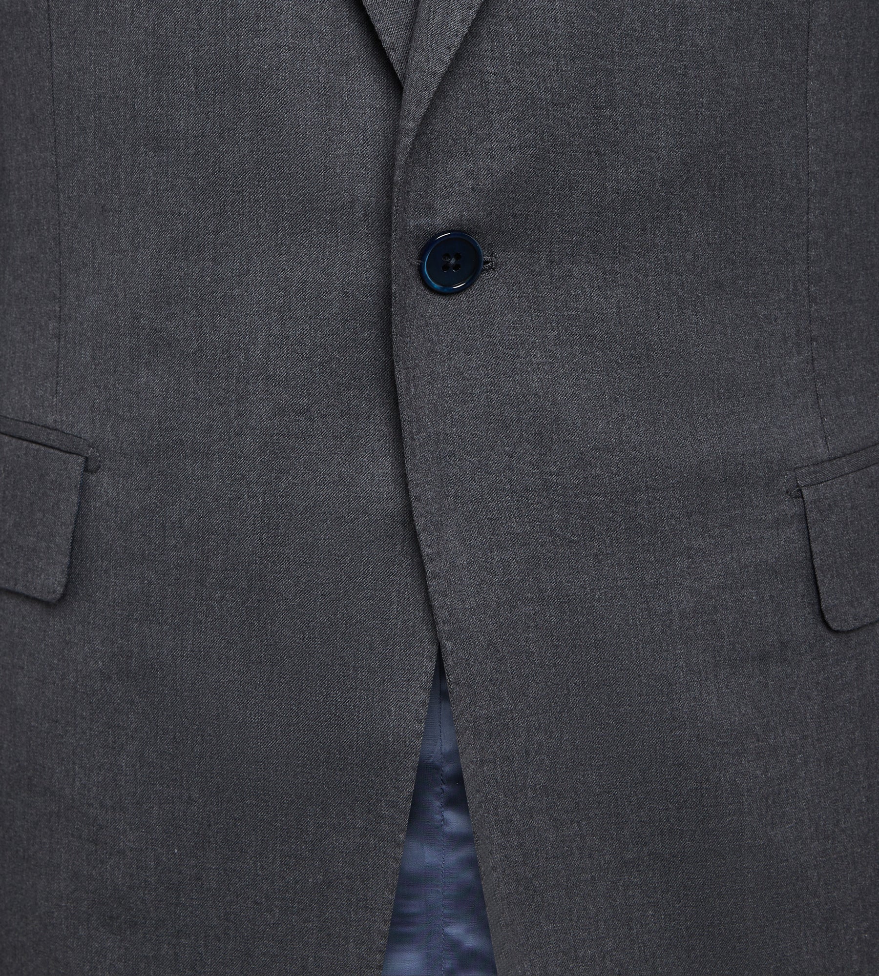 Costume gris foncé en laine