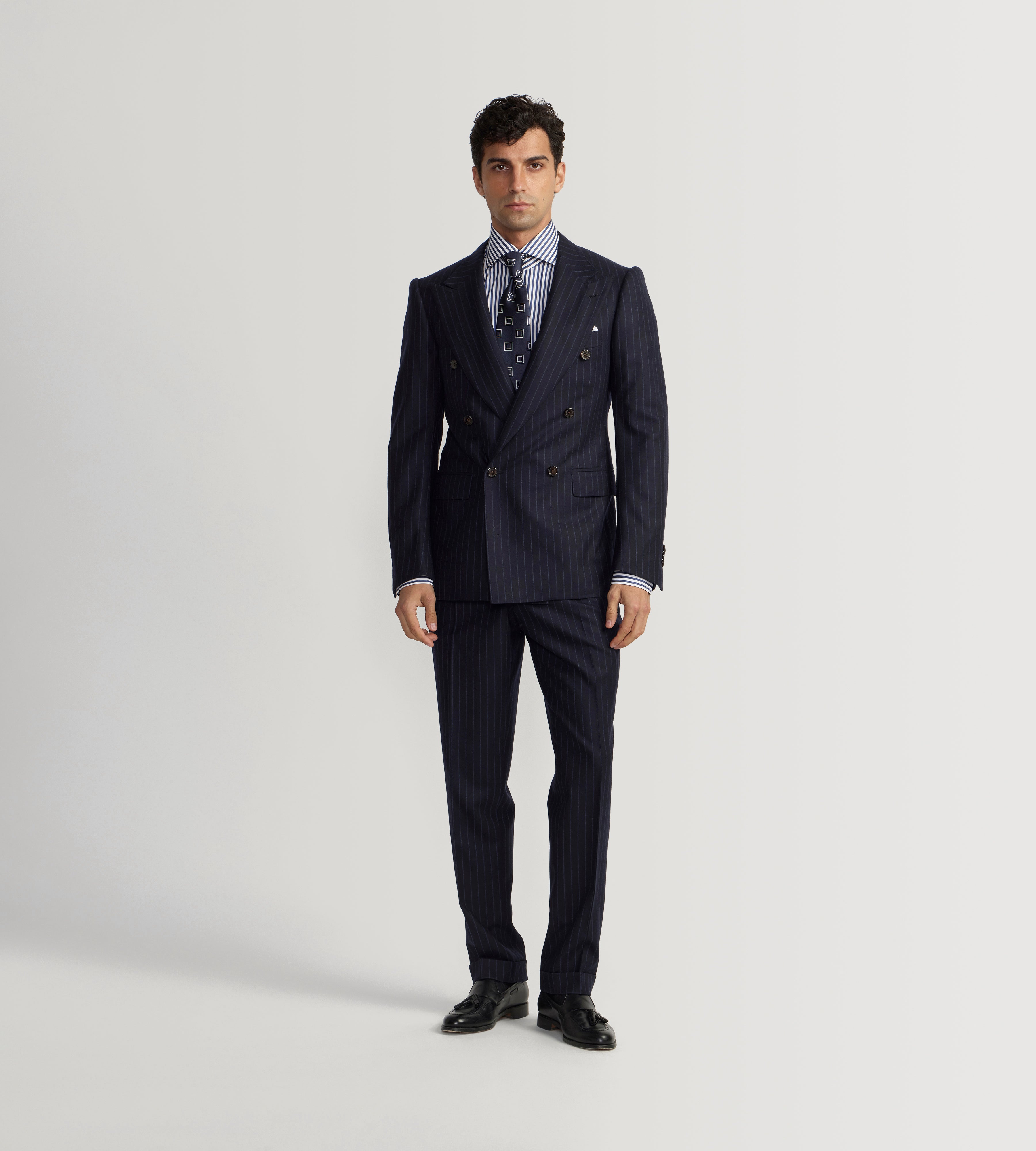 Costume croisé bas 6x1 bleu marine à rayures en flanelle