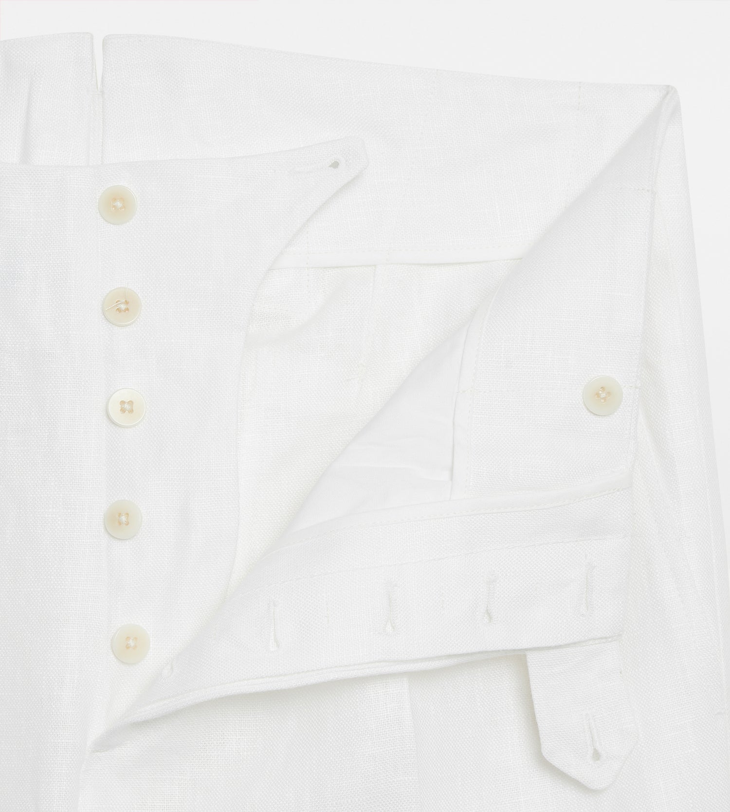 Pantalon sartorial en lin blanc