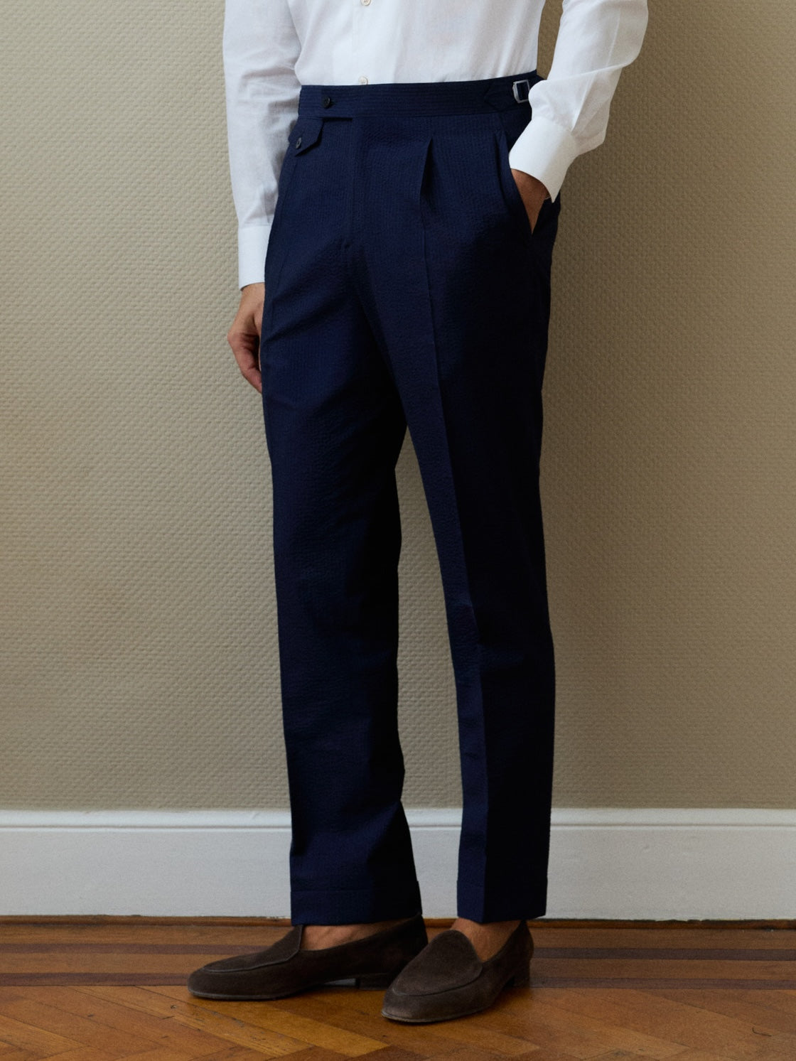 Pantalon bleu marine en seersucker