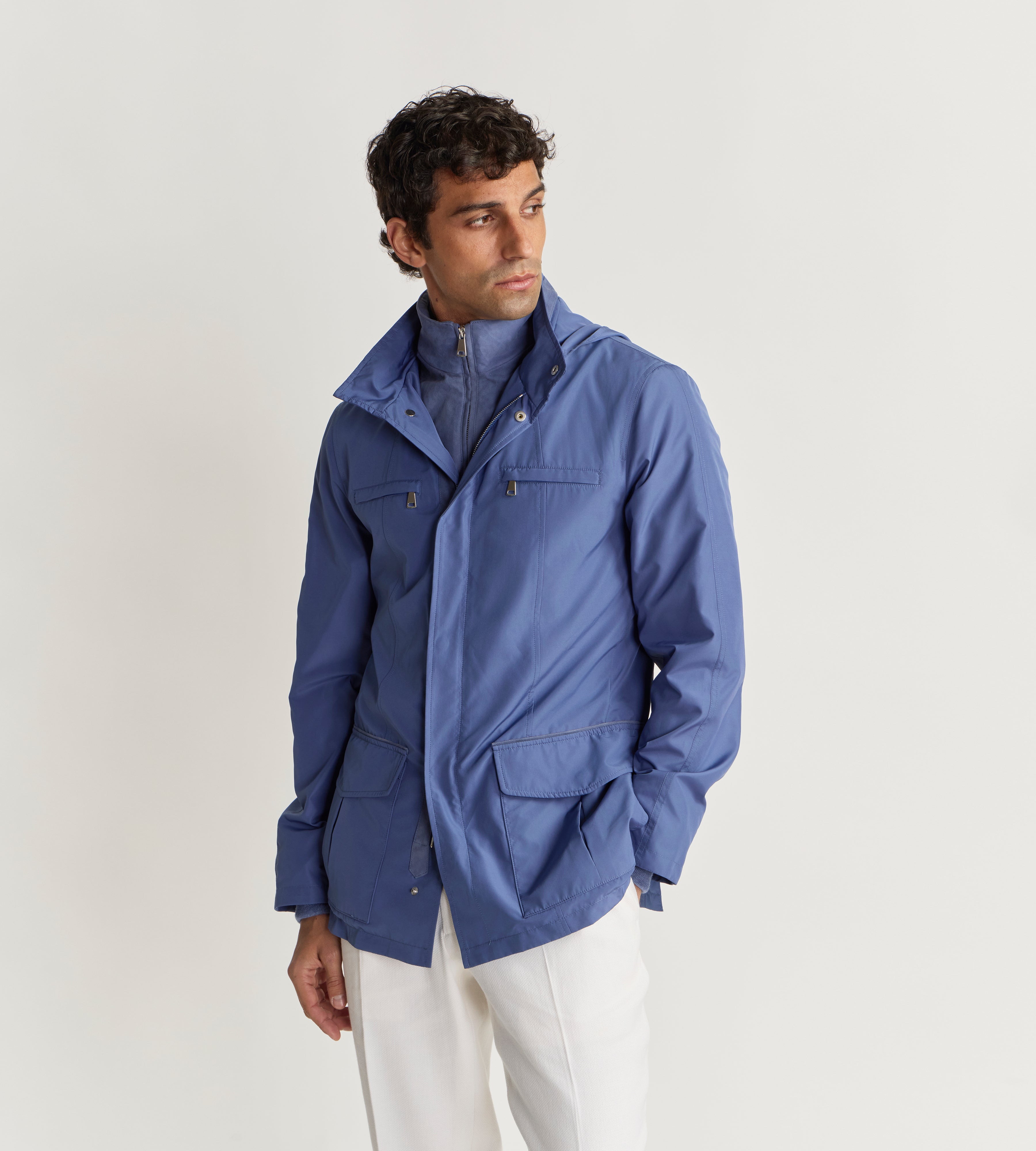 Parka bleu en tissu technique