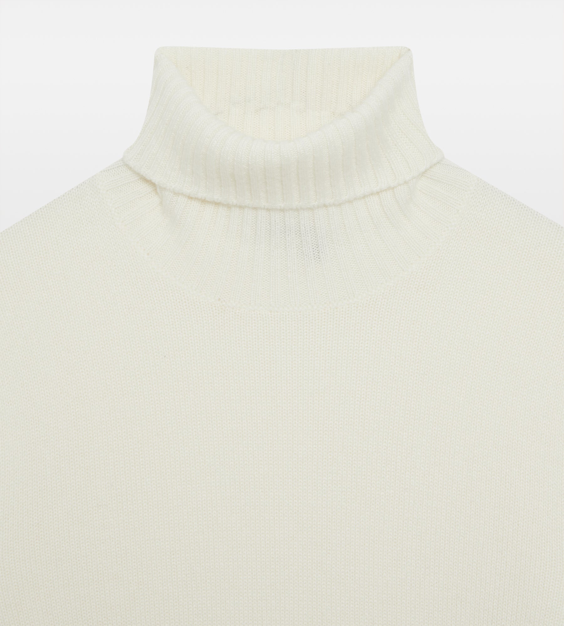 Pull épais à col roulé en cachemire ivoire