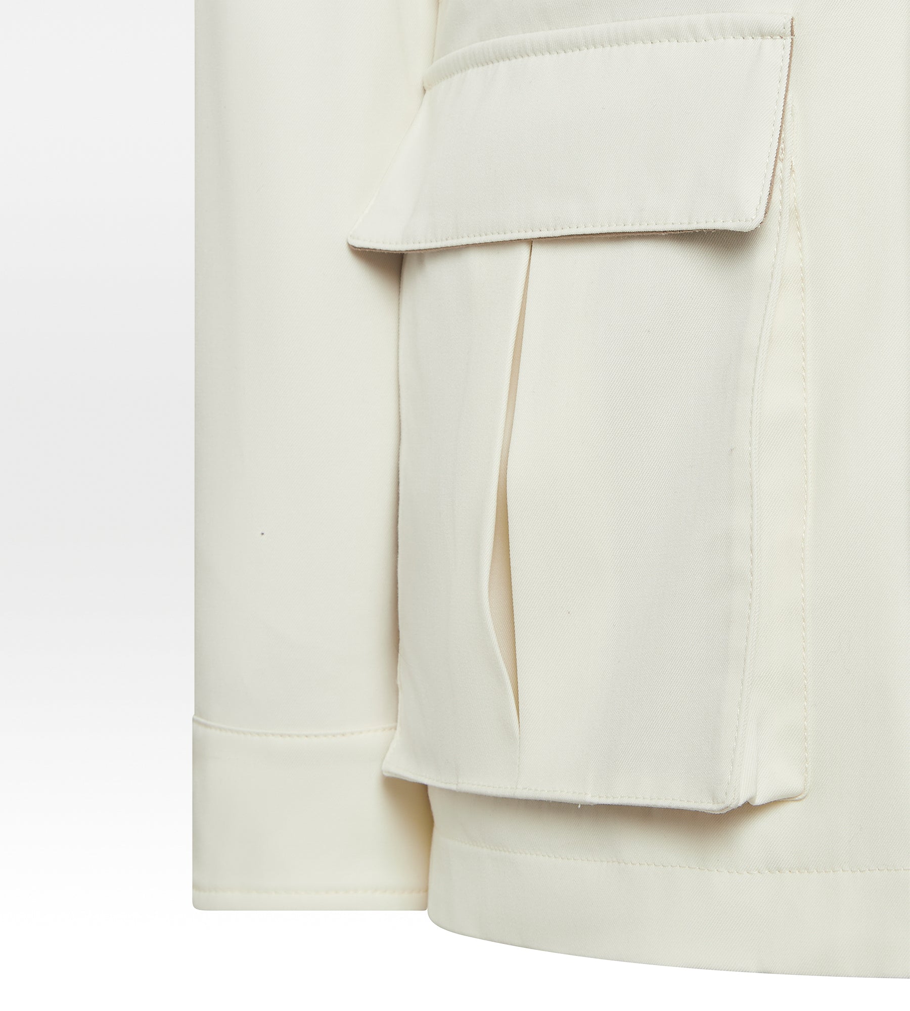 Veste saharienne en laine blanc cassé