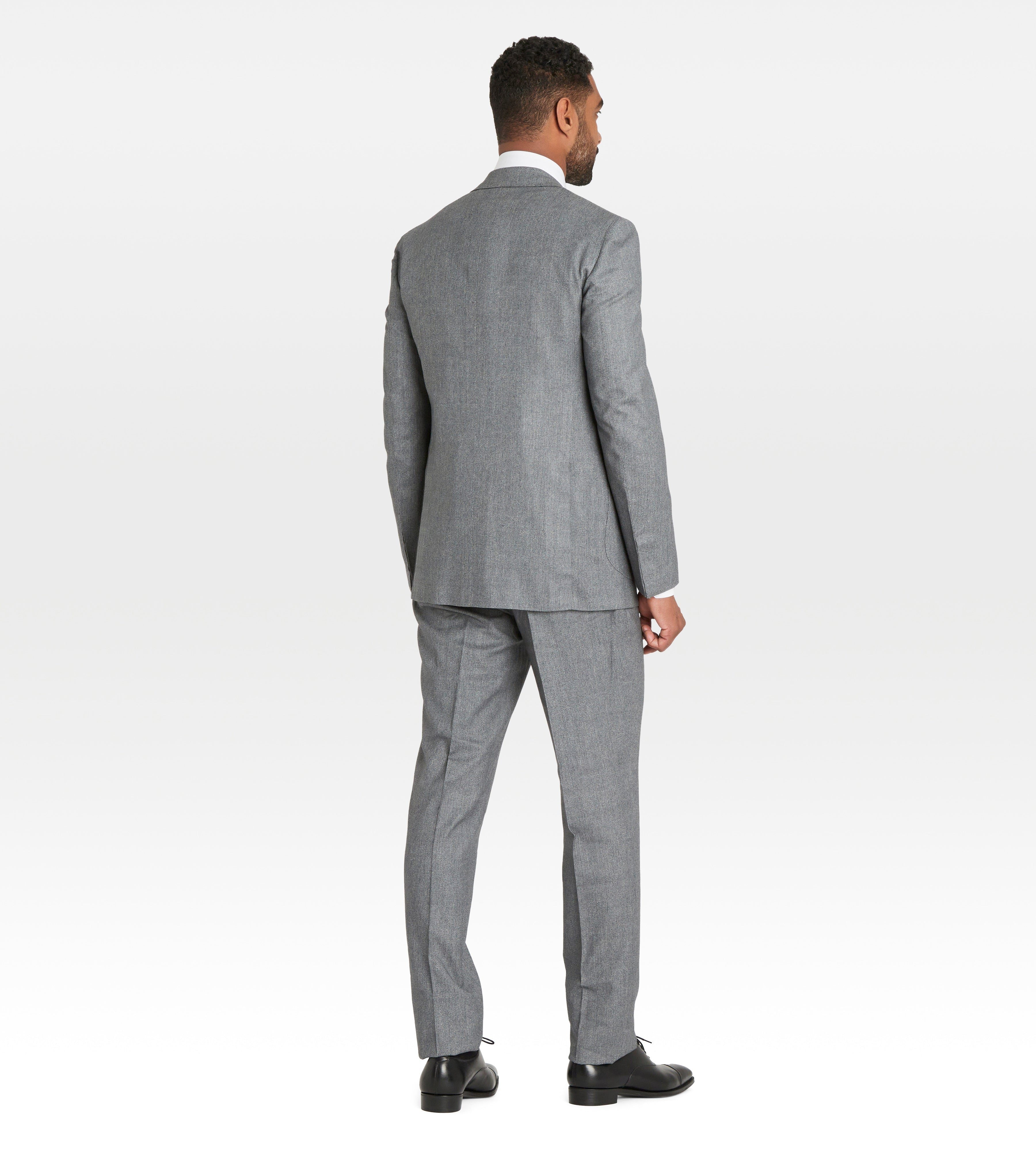 Costume gris en laine