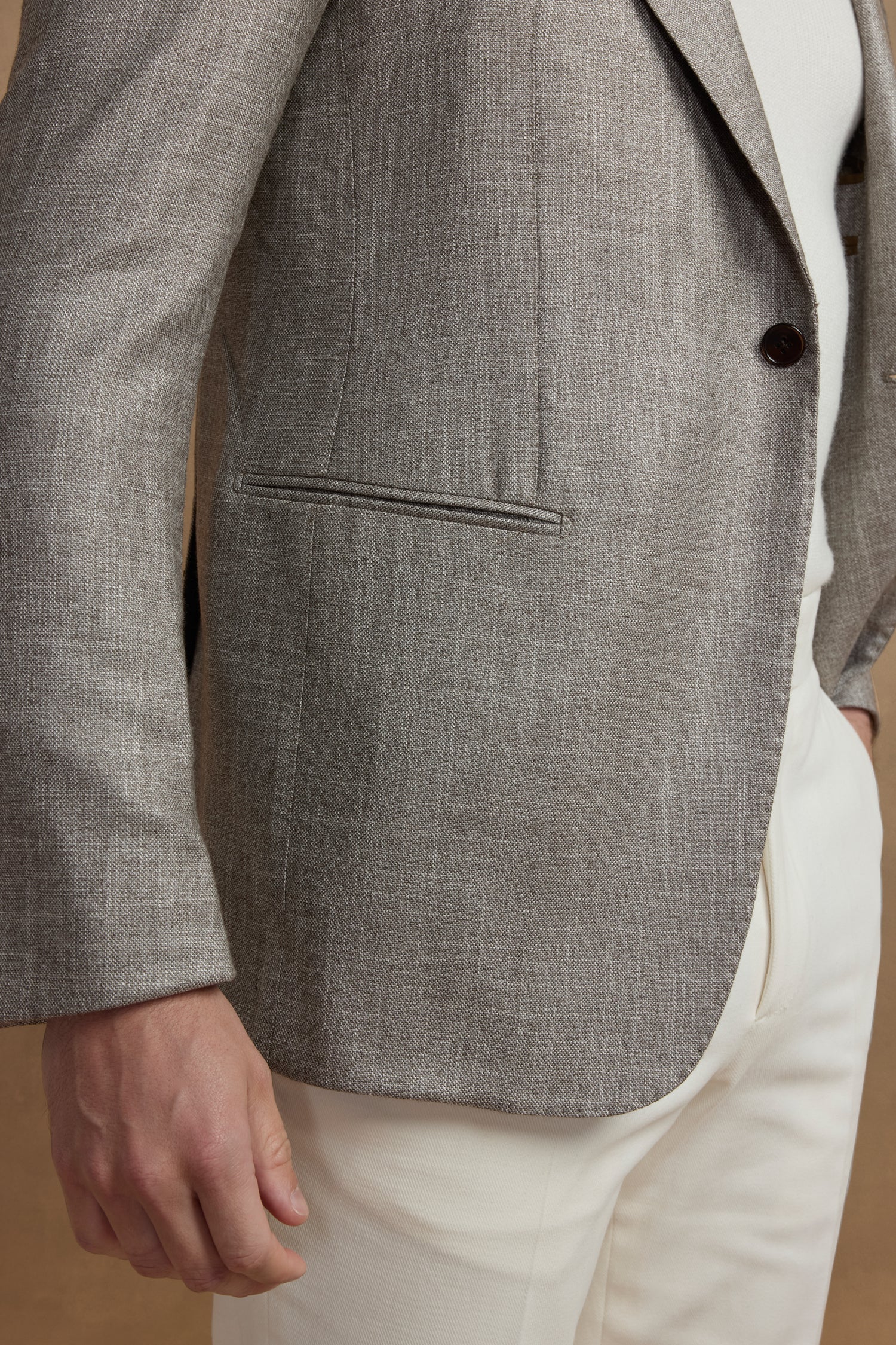 Veste en cachemire et soie beige brillant