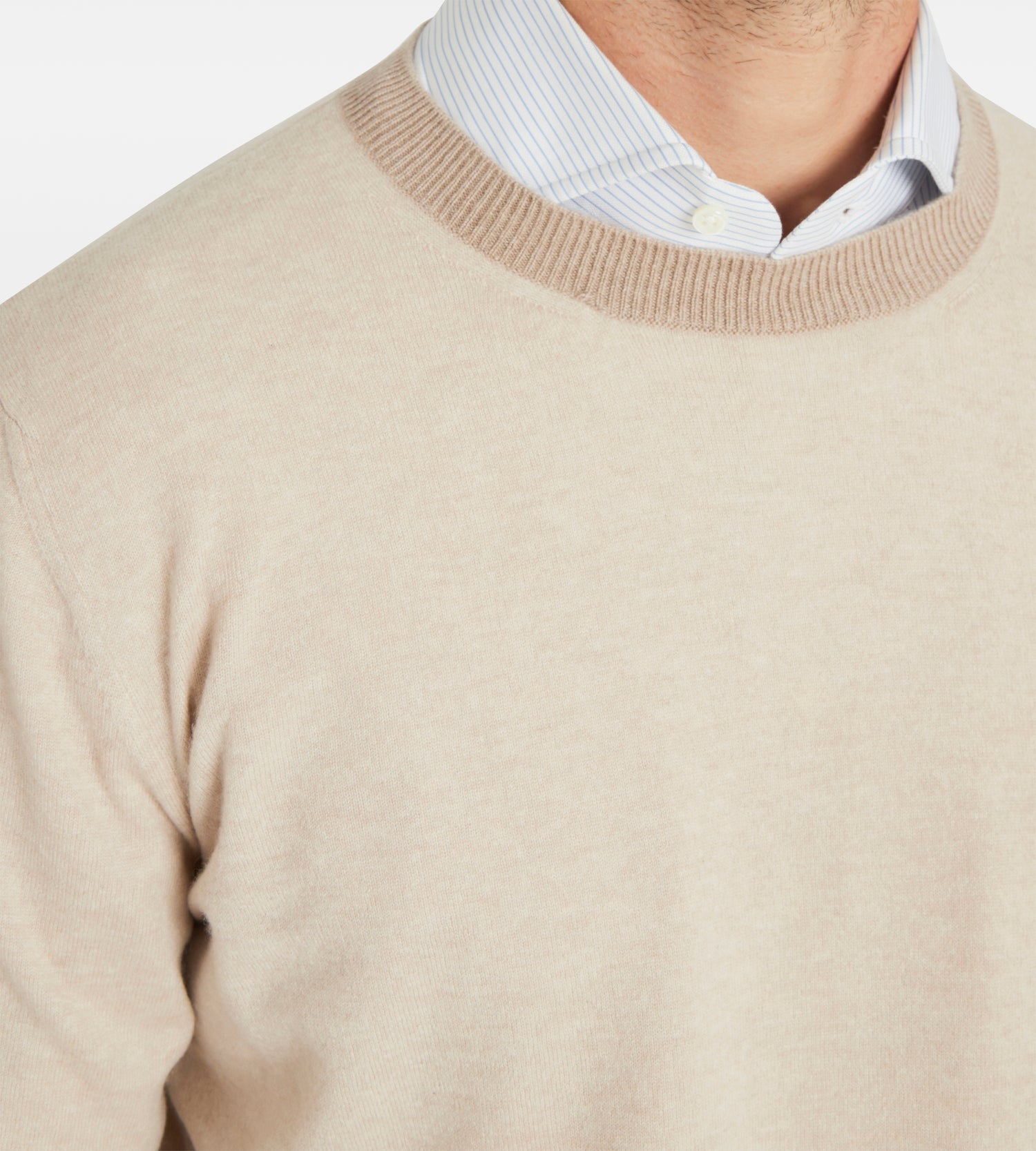 Pull beige en cachemire à col rond