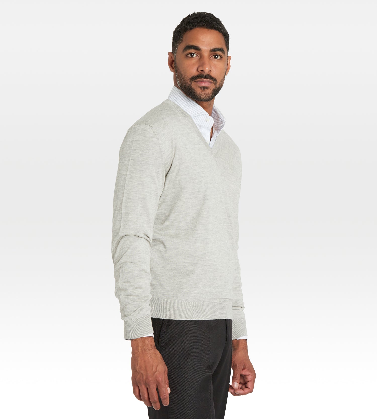 Pull col V en cachemire & soie gris clair