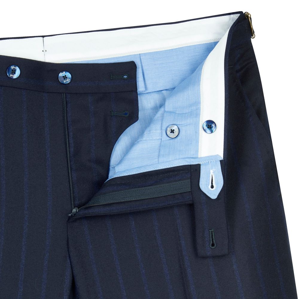 Costume bleu marine en laine à rayures