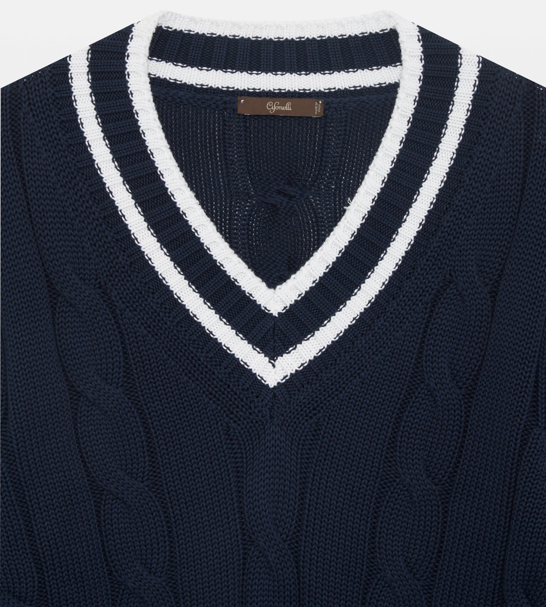 Pull col V en coton bleu marine