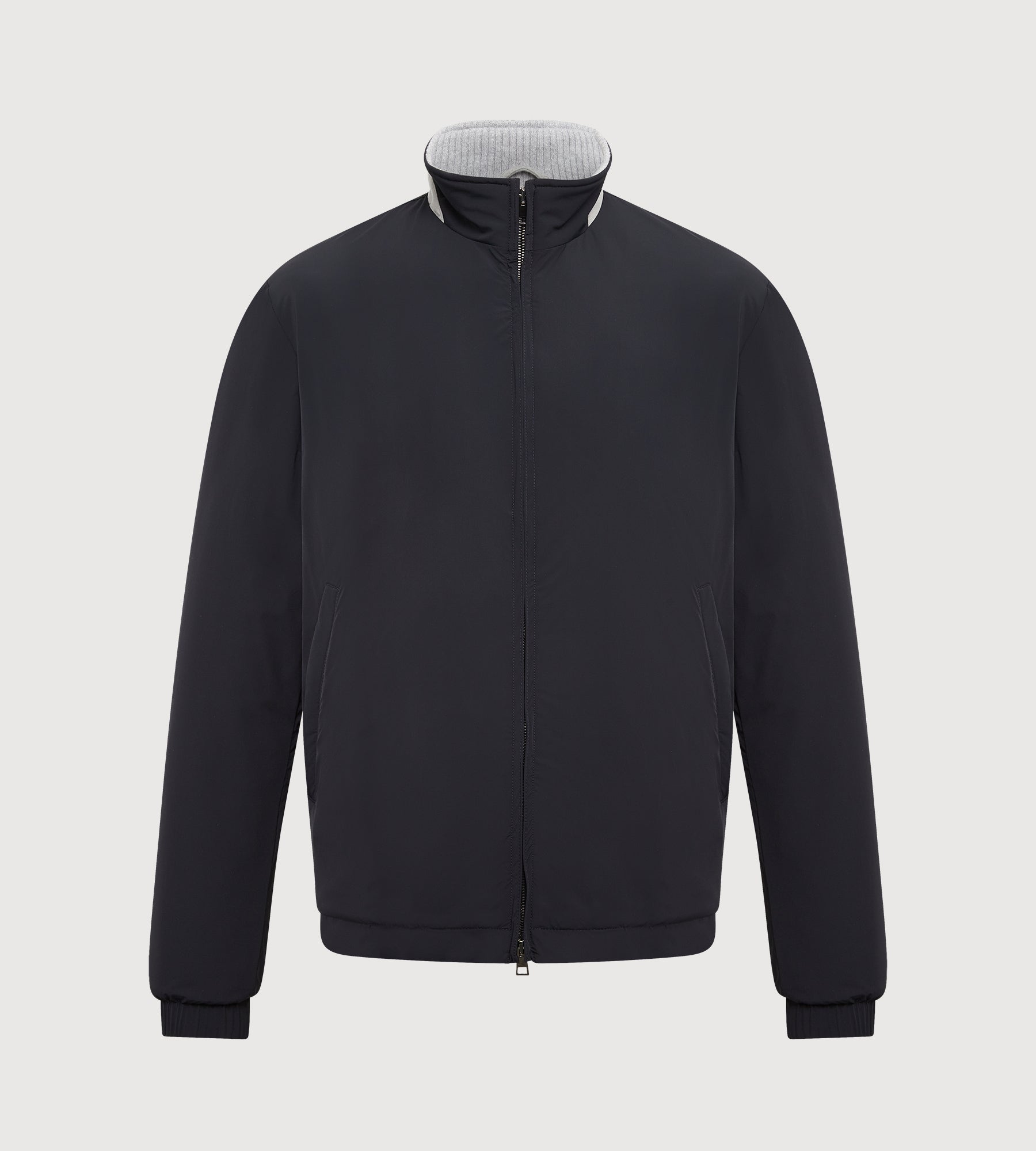 Bombers bleu marine en matière technique