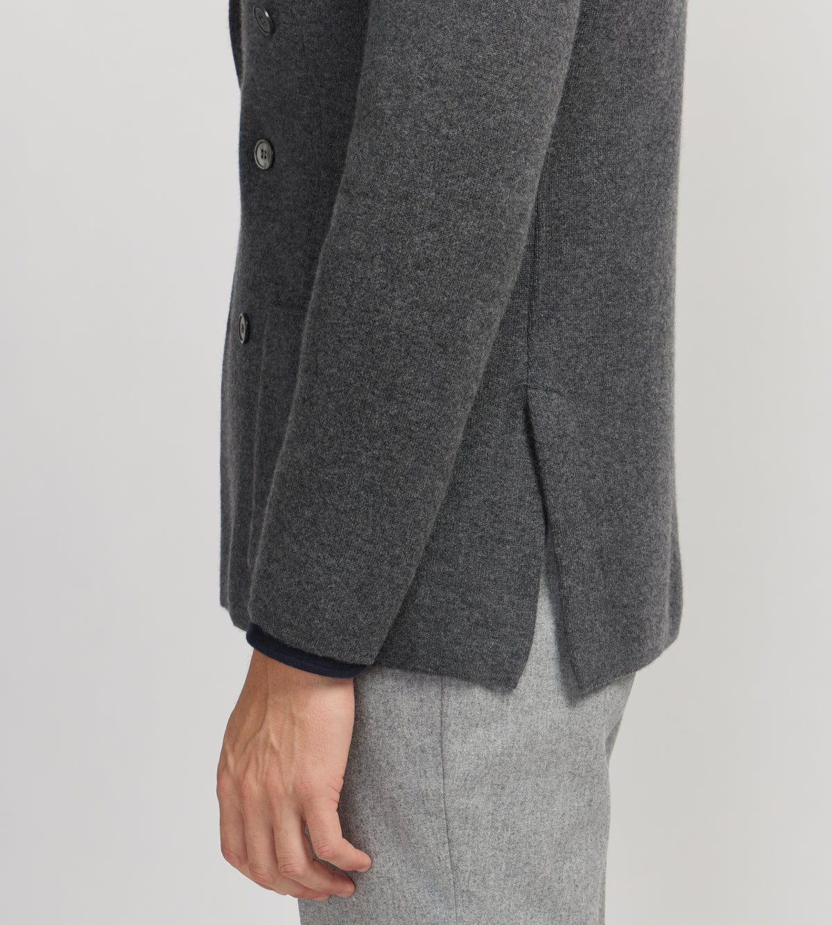 Cardigan croisé en cachemire gris