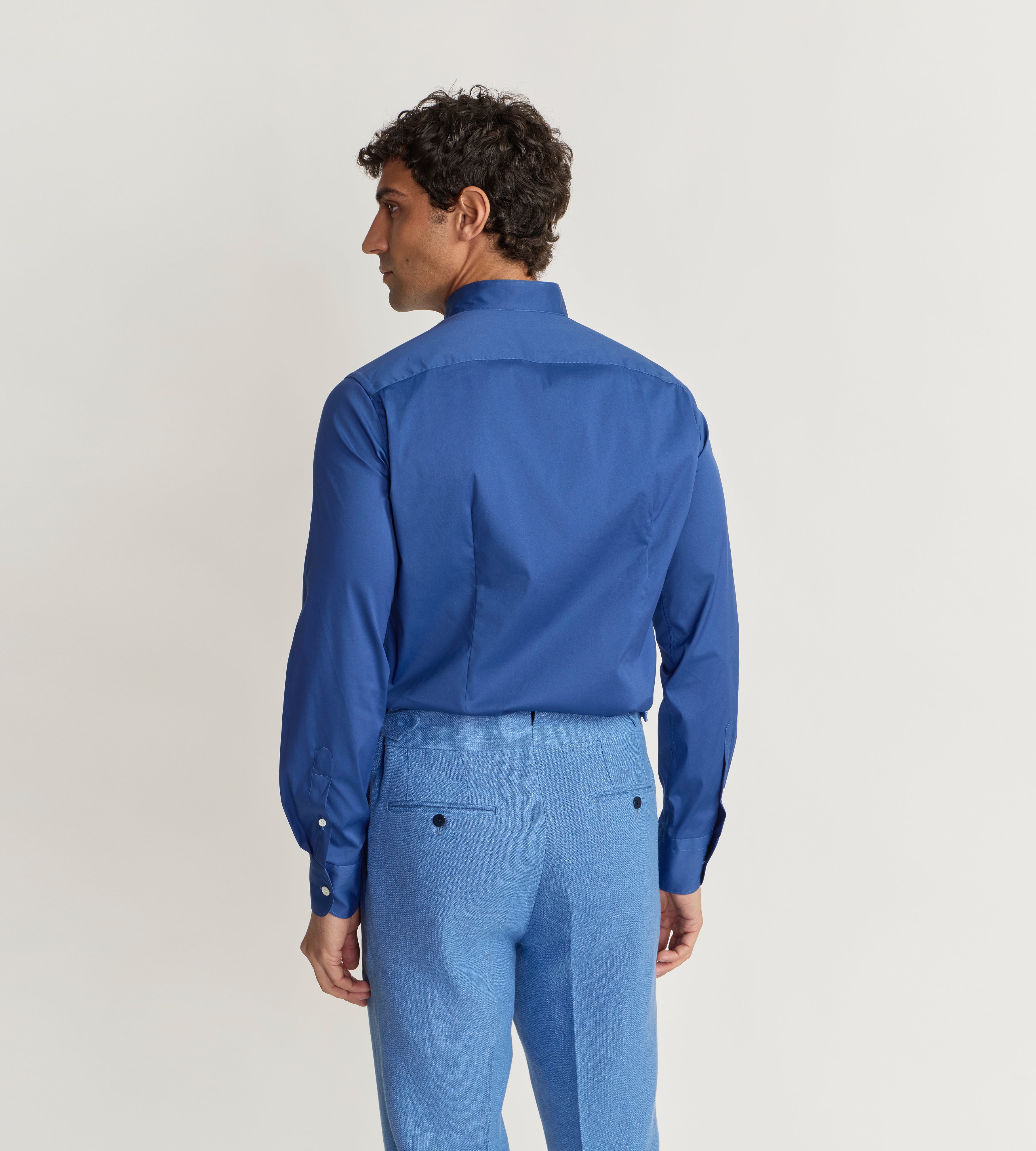 Chemise bleu cobalt à col indien
