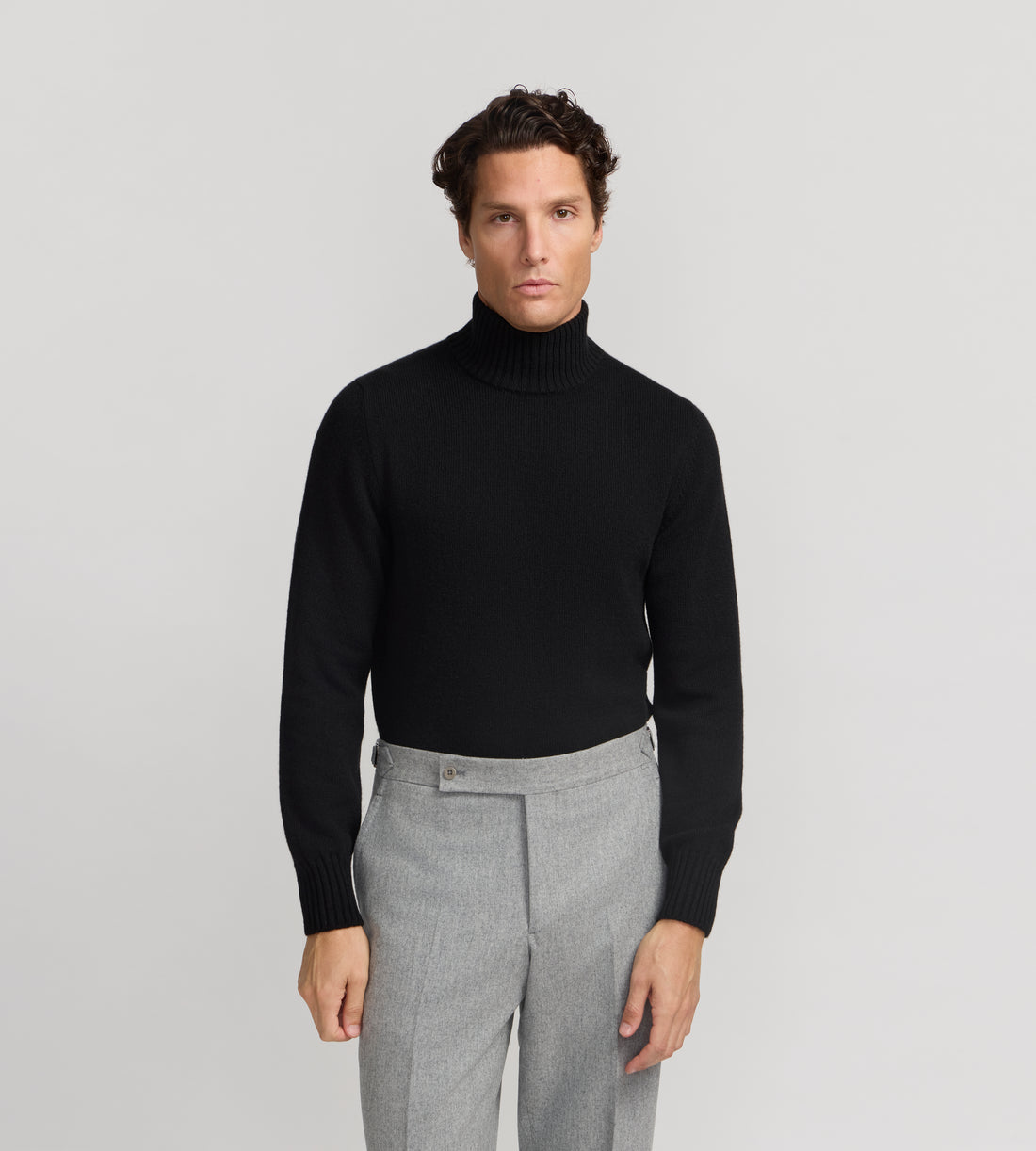 Maille à col dolce vita en cachemire noir
