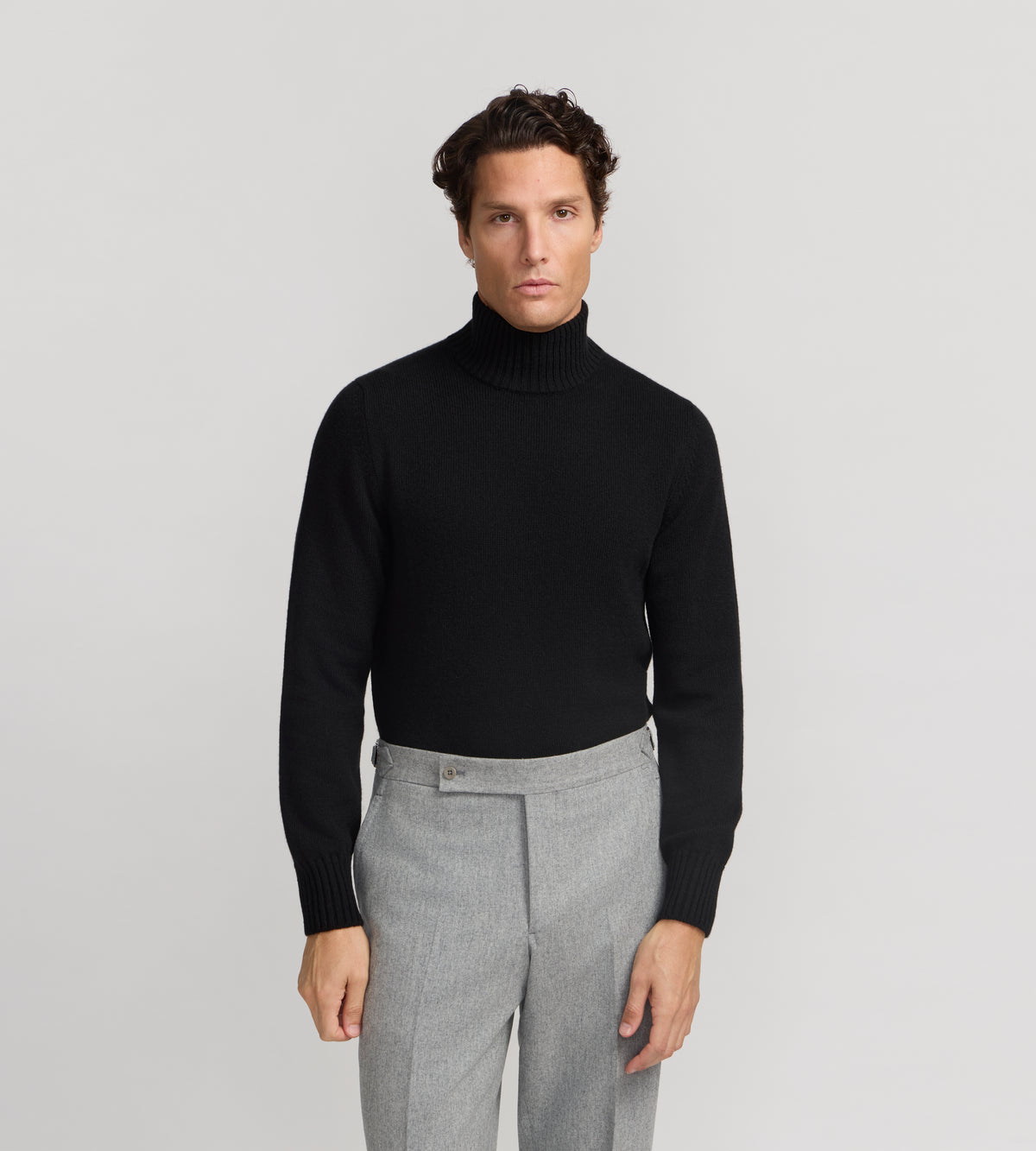 Maille à col dolce vita en cachemire noir