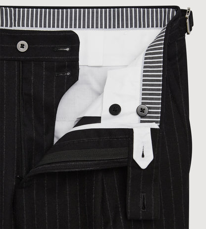 Costume à rayures en flanelle de laine noir