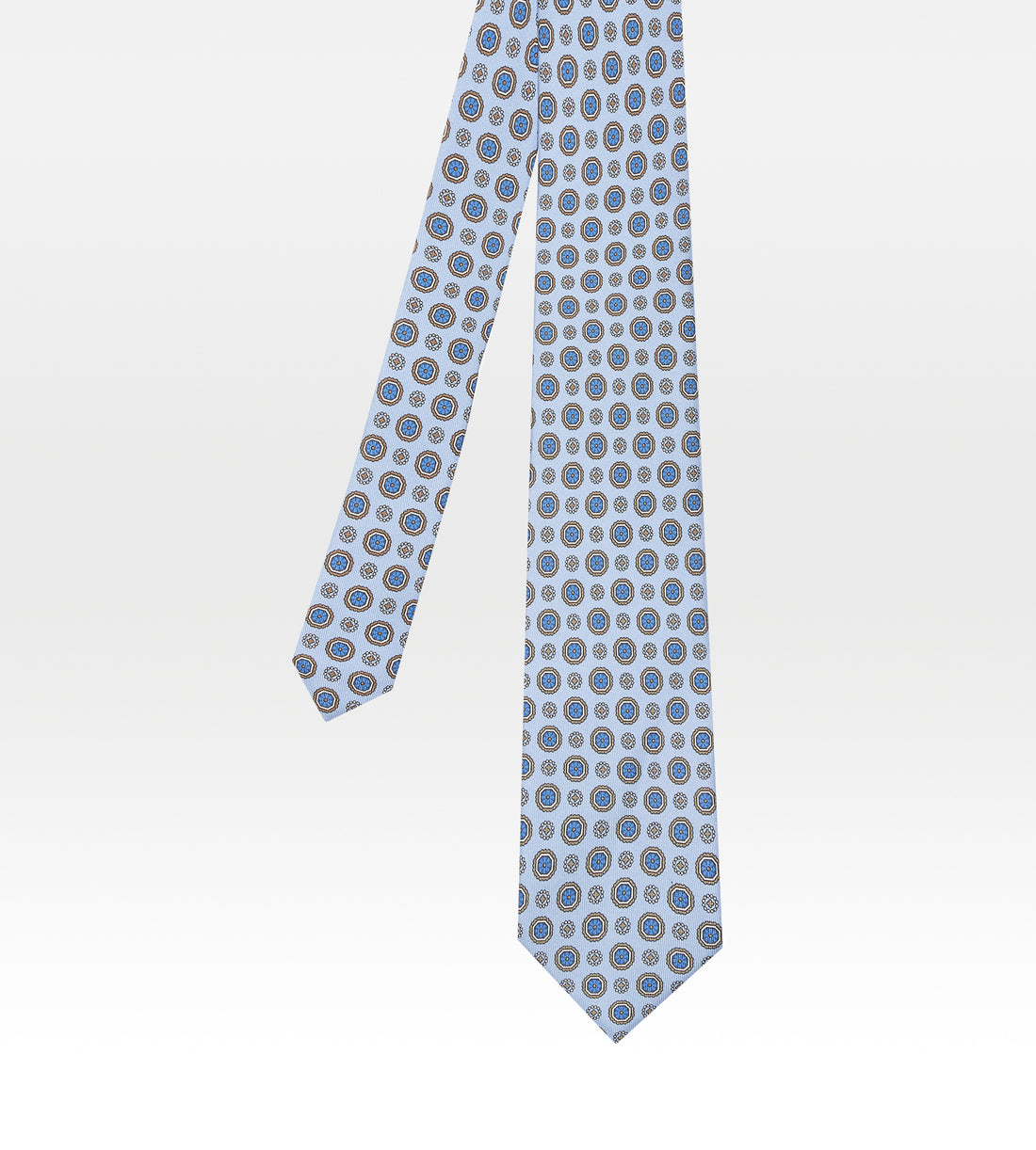 Cravate en soie bleu ciel à motifs