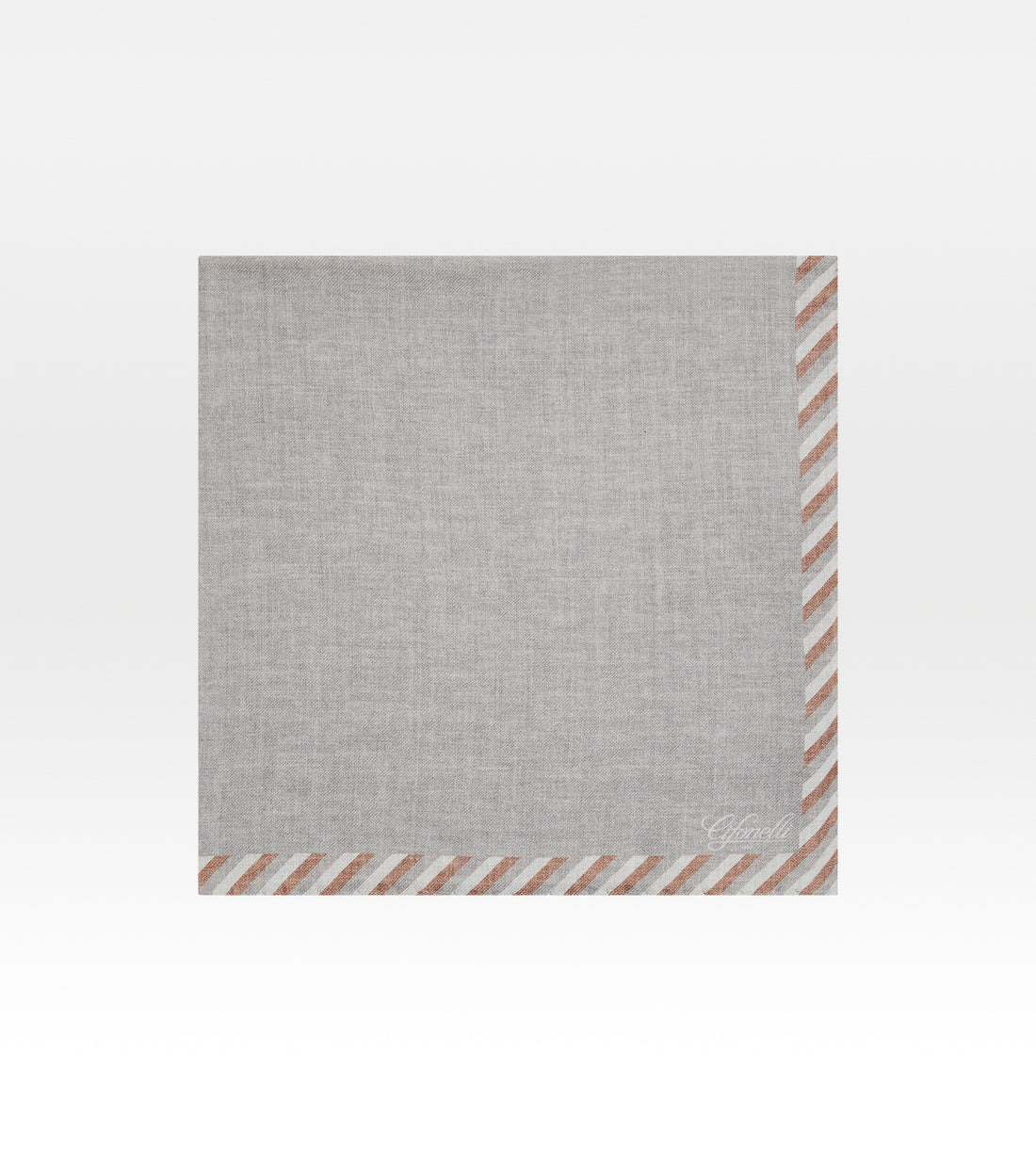 Foulard gris clair en laine
