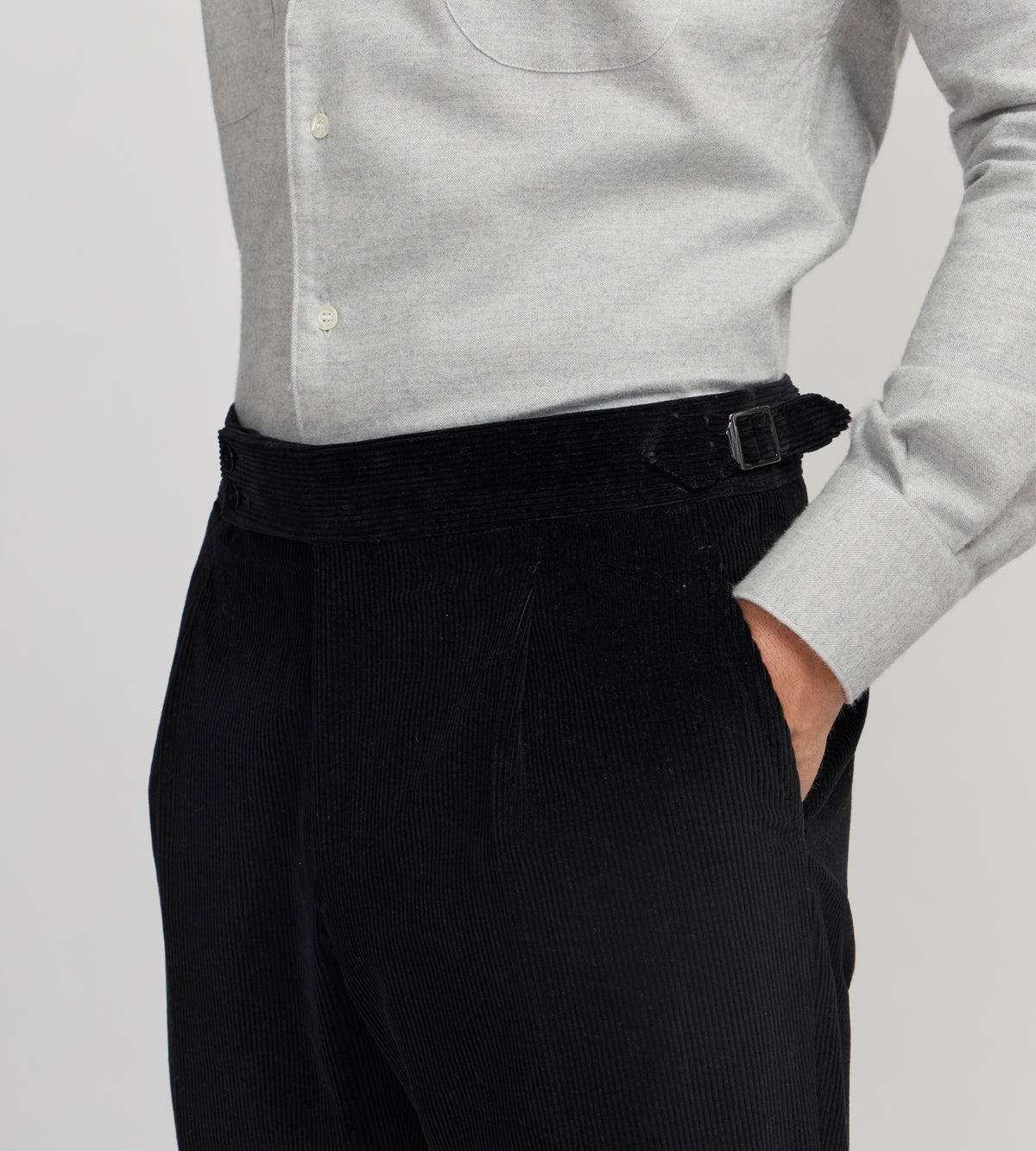 Pantalon en velours côtelé noir
