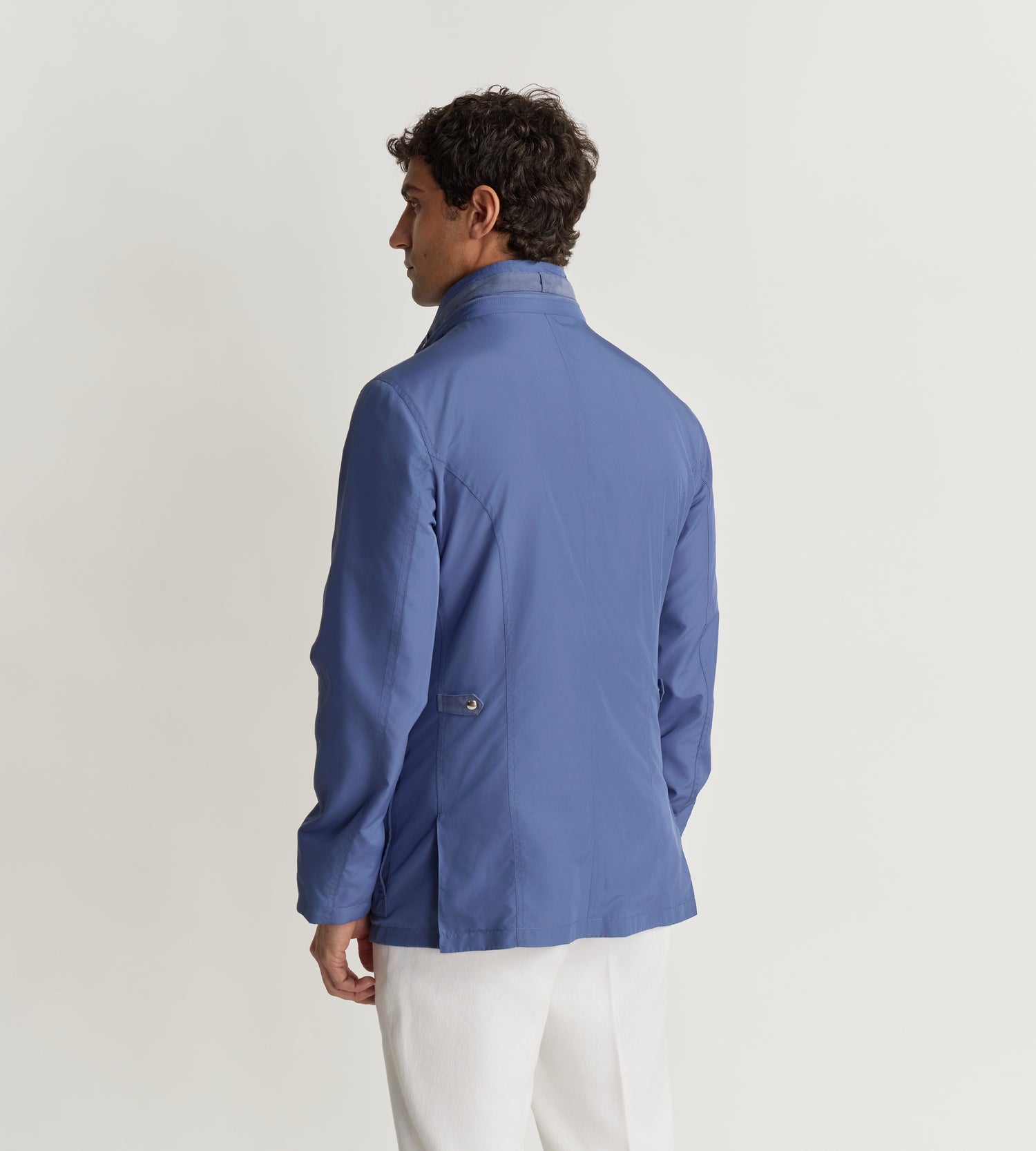 Parka bleu en tissu technique