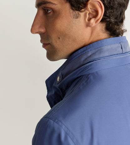 Parka bleu en tissu technique
