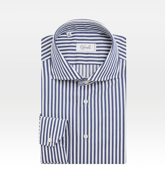 Chemise rayée bleue et blanche