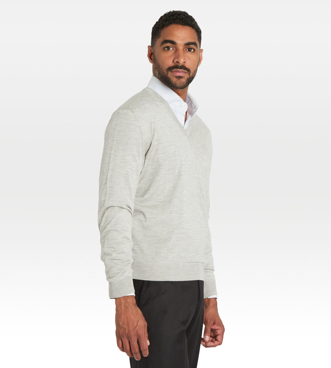 Pull col V en cachemire & soie gris clair