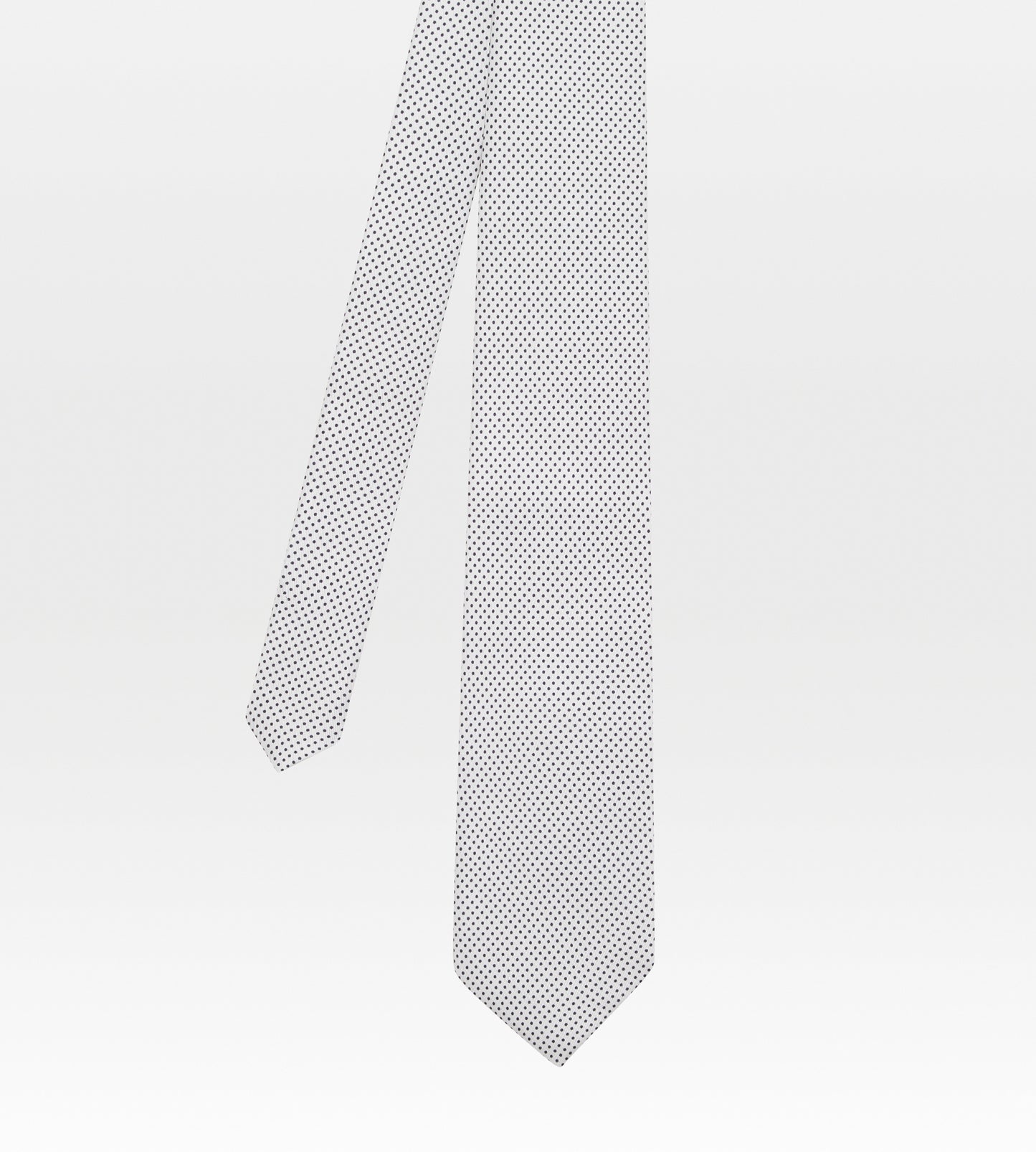 Cravate blanche à pois navy