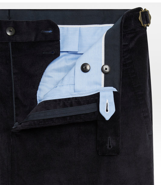 Pantalon en velours côtelé bleu marine
